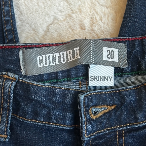 CULTURA Skinny Fit Jeans Size 20 - Picture 3 of 5